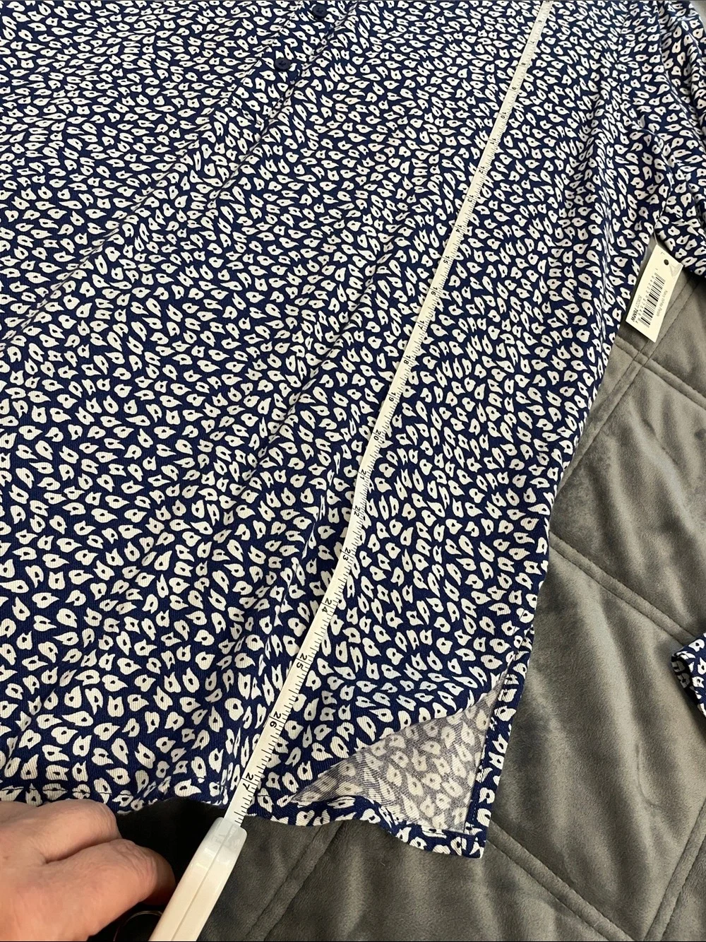 Amazon Essentials Navy/White Petals Blouse L - Picture 11 of 11